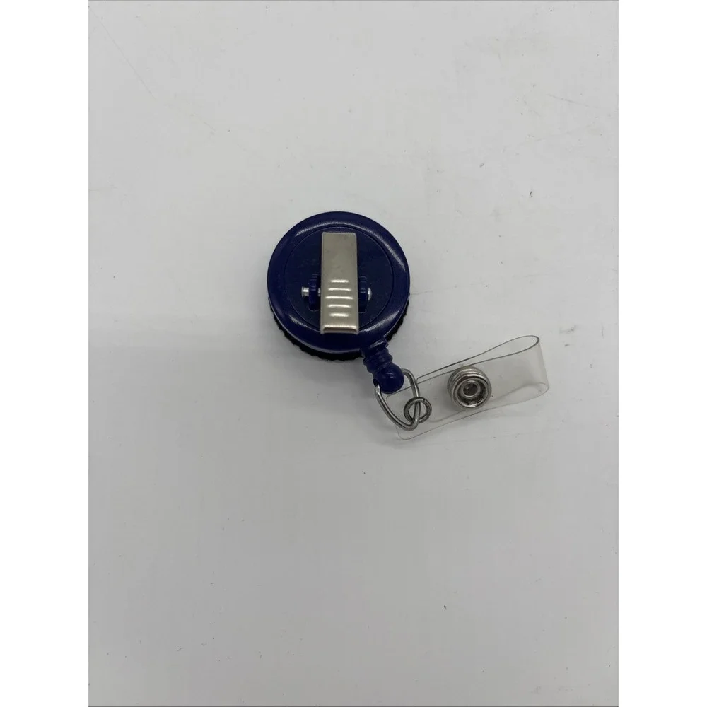 Set Of 2 Chicago Cubs retractable badge reels